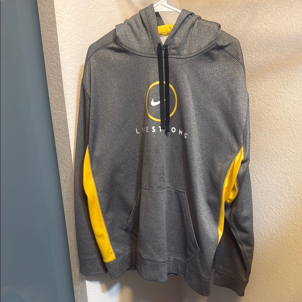 Nike Gray and Yellow Sporty Sweater